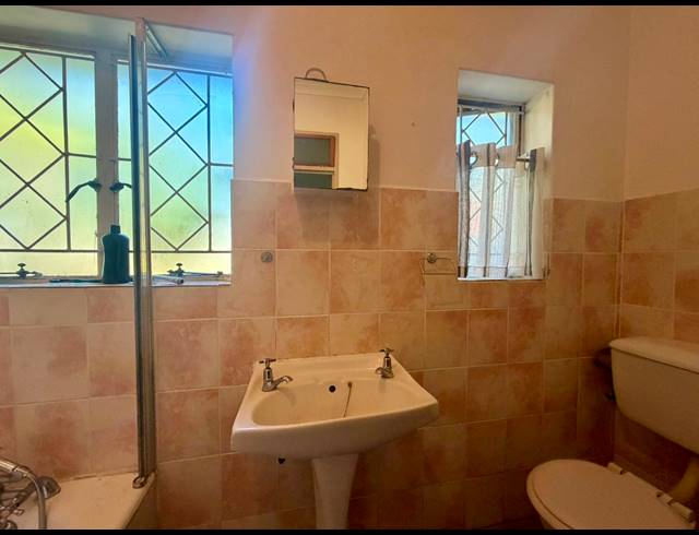 3 BEDROOM FREESTANDING FOR SALE IN ARBORETUM
